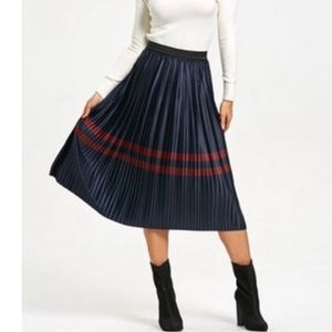 Zara Navy and Red Pleated Midi Skirt